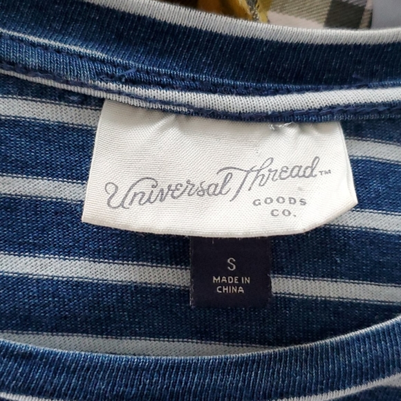 Long sleeve top - Picture 2 of 3